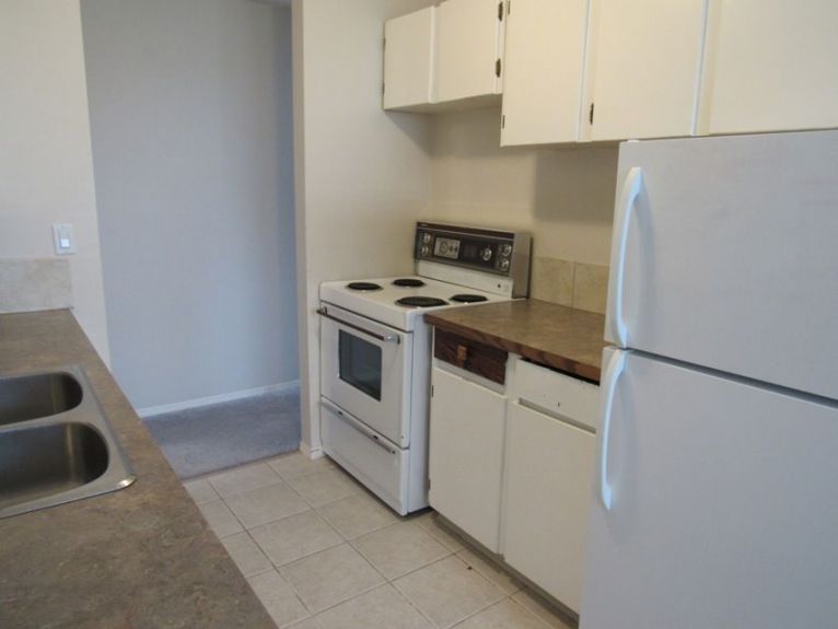 #2, 4809 52 Street, Olds, Alberta